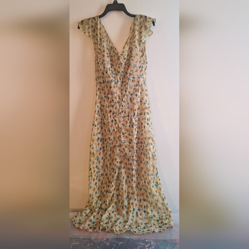 Studio M Silk Floral Dress - Picture 6 of 8